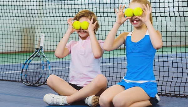 Kinder- und Jugendtennis