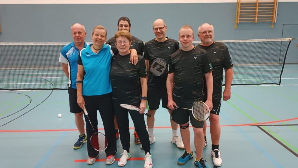 Badminton-Hobbyteam: Der erste Punkt ist da!