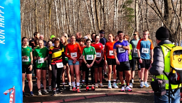 Lehrter SV Triathlon erfolgreich beim sonnigen Seelauf des SC Altwarmbüchen